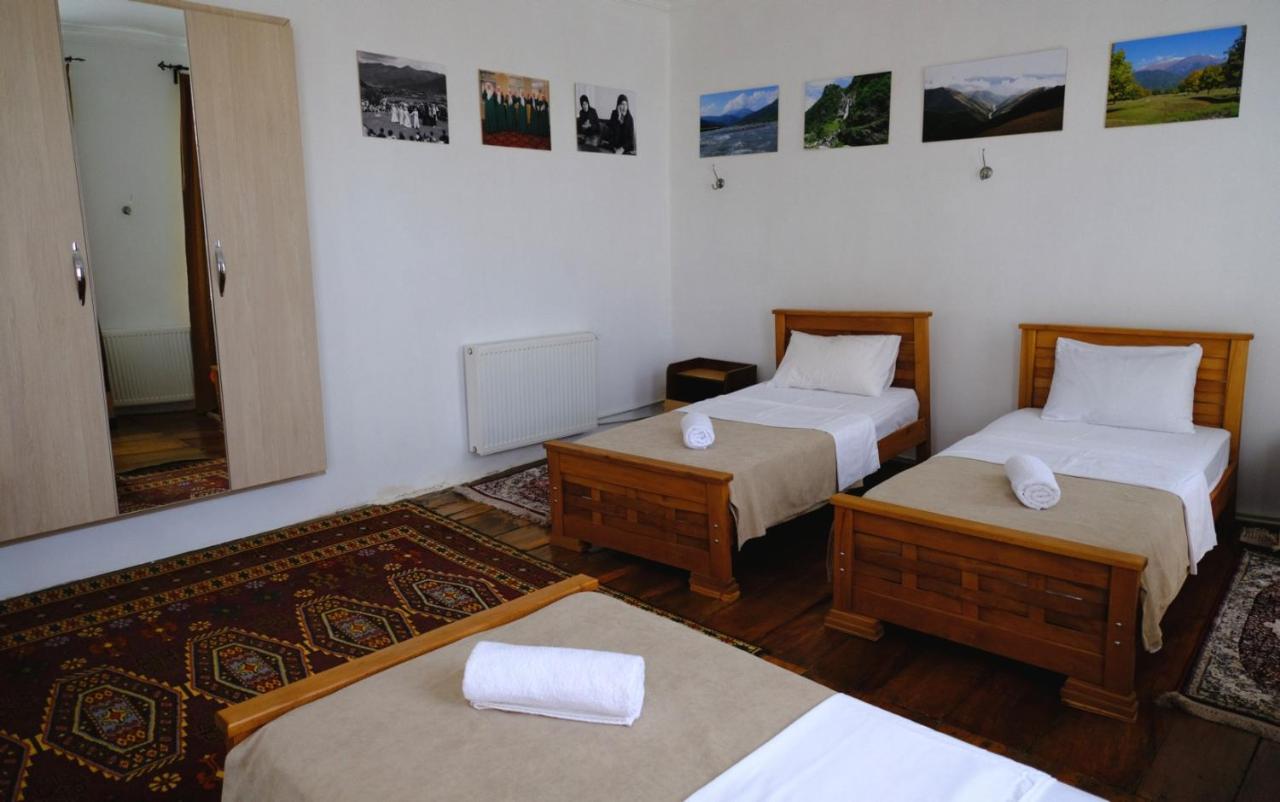Nazy'S Guest House Joqolo Exterior foto